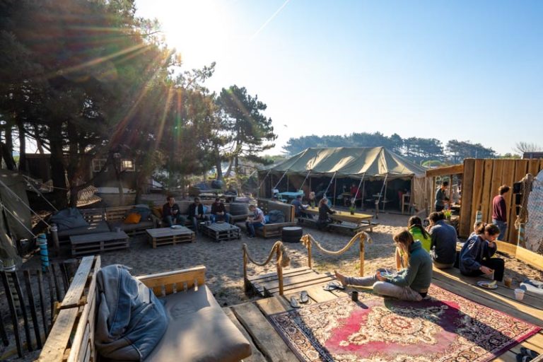 ontbijten surf yoga weekend